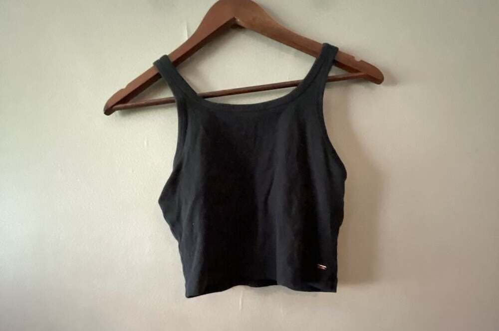 PINK Victoria's Secret Black Ribbed Crop Tank Top built in bra